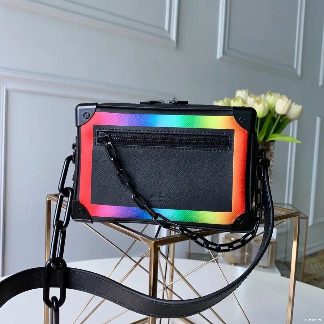 First bag ru Louis MINI SOFT TRUNK Vuitton 0630